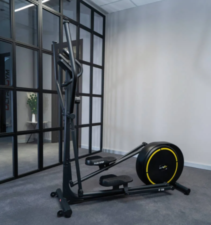 Эллиптический тренажёр заднеприводный   Altezani 